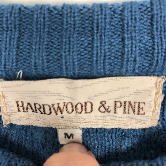 Vintage Hardwood & Pine Medium Blue White Reindeer Sweater Made in Romania - Picture 3 of 6